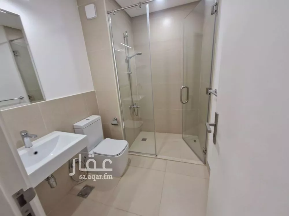 4 bedroom villa in Riyadh 5