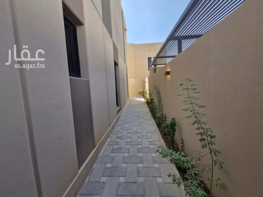 4 bedroom villa in Al Munsiyah, Riyadh 17