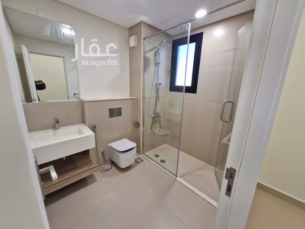 4 bedroom villa in Riyadh 8