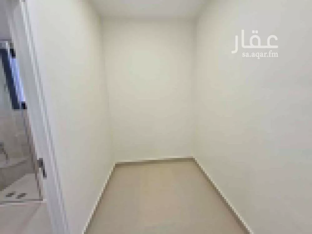 4 bedroom villa in Riyadh 22