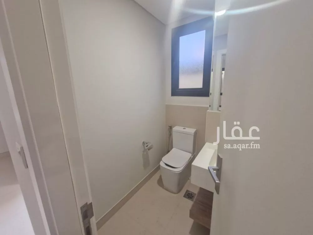 4 bedroom villa in Riyadh 4