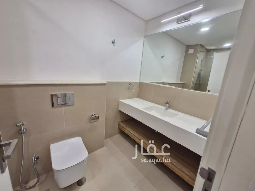 4 bedroom villa in Riyadh 10