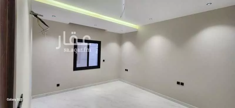 شقة 5 غرف في الروضة 4