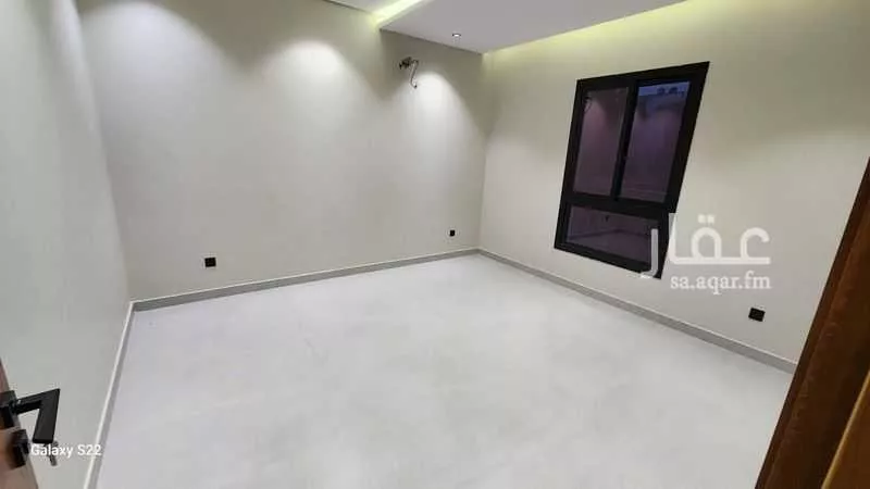 شقة 4 غرف في الروضة 5