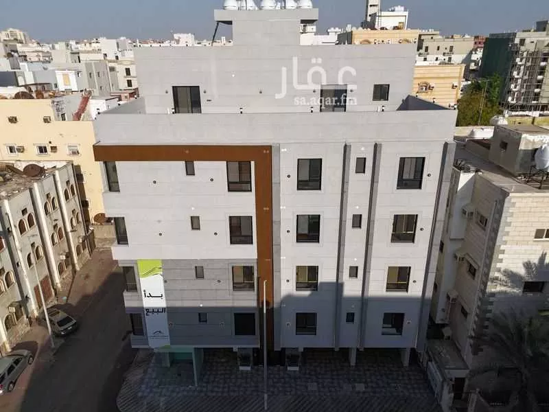4 bedroom apartment in Al Rawdah 3