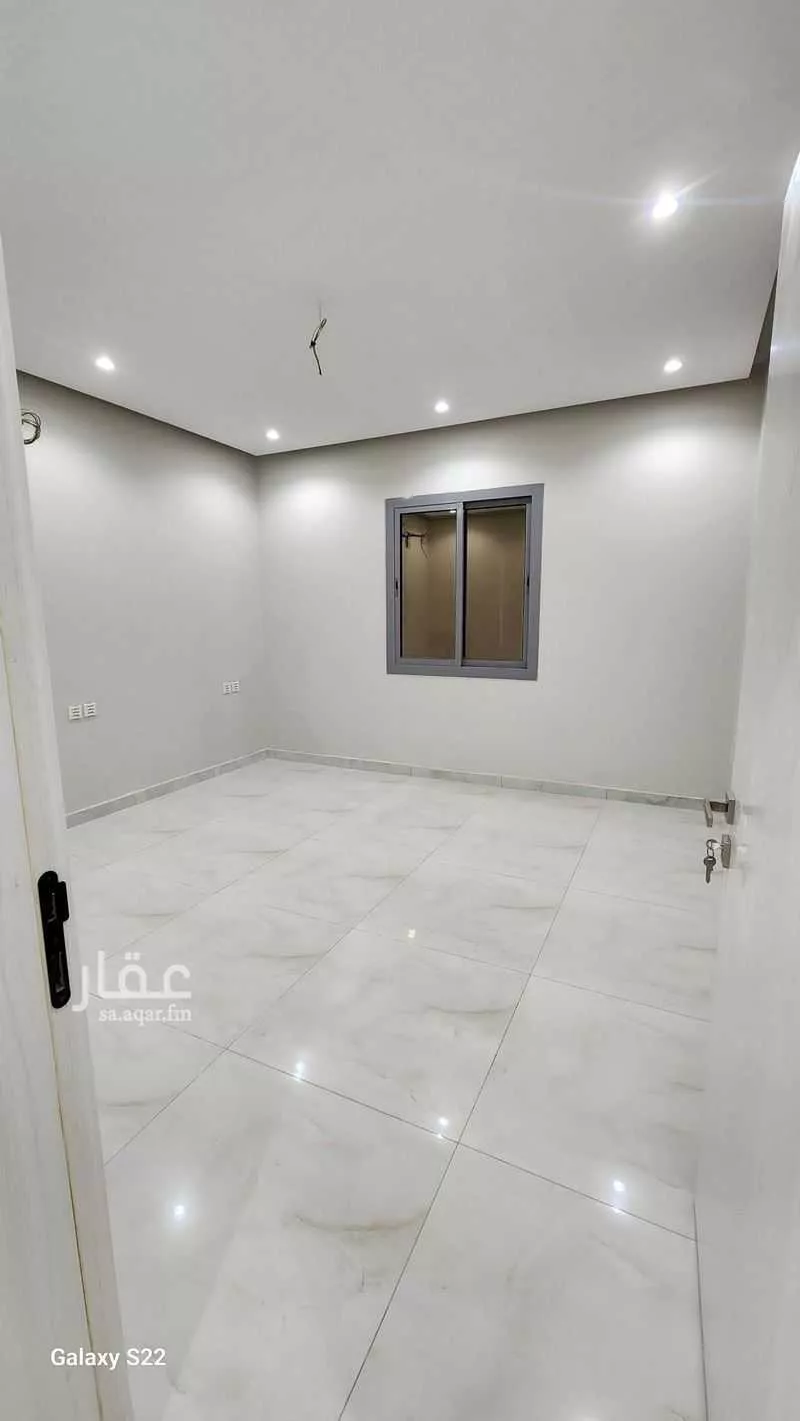 شقة 5 غرف في الرحاب 5