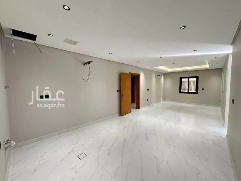 شقة 4 غرف في الروضة 1