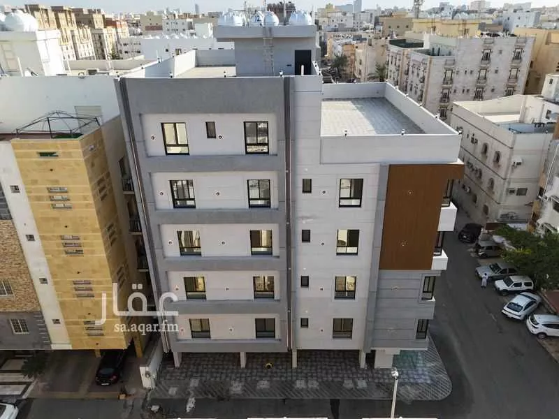 4 bedroom apartment in Al Rawdah 5
