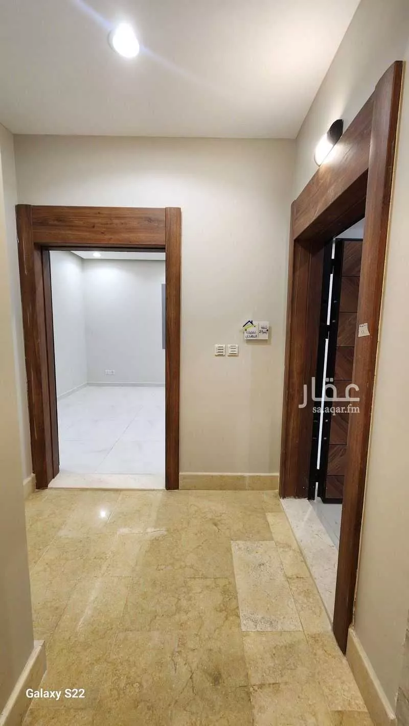 شقة 5 غرف في الرحاب 1