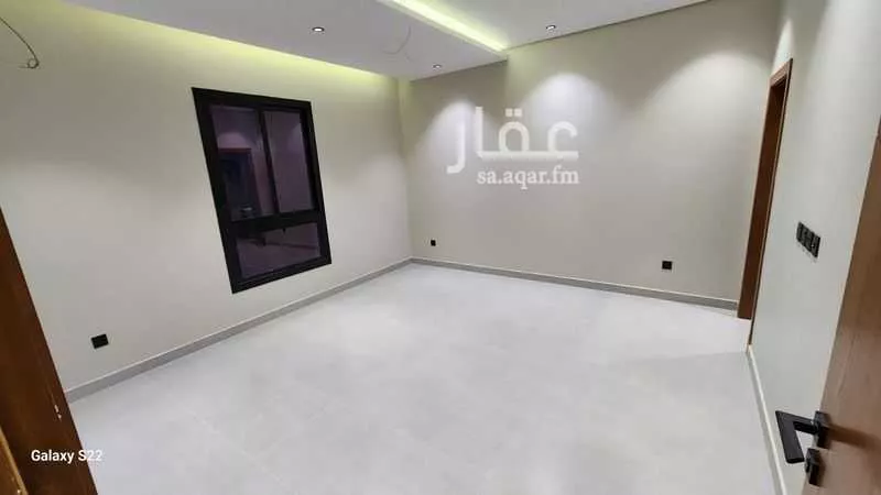 شقة 4 غرف في الروضة 1