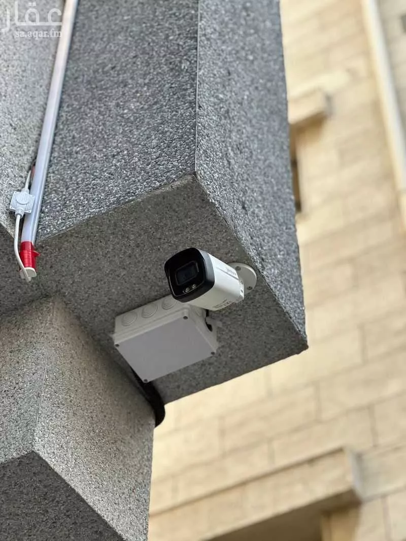 4 bedroom apartment in Al Rawdah 5