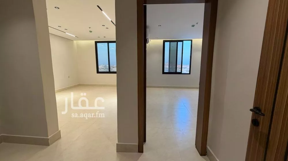 شقة 5 غرف في الشعلة 4