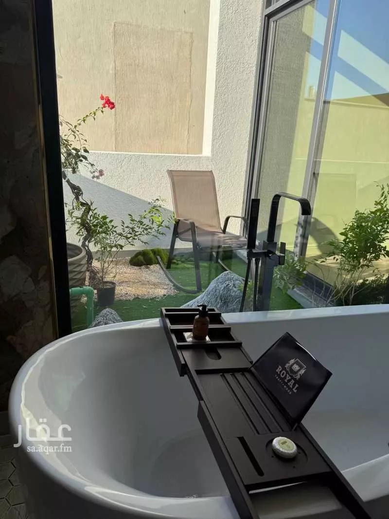 5 bedroom villa in Al Mathar Ash Shamali, Riyadh 25