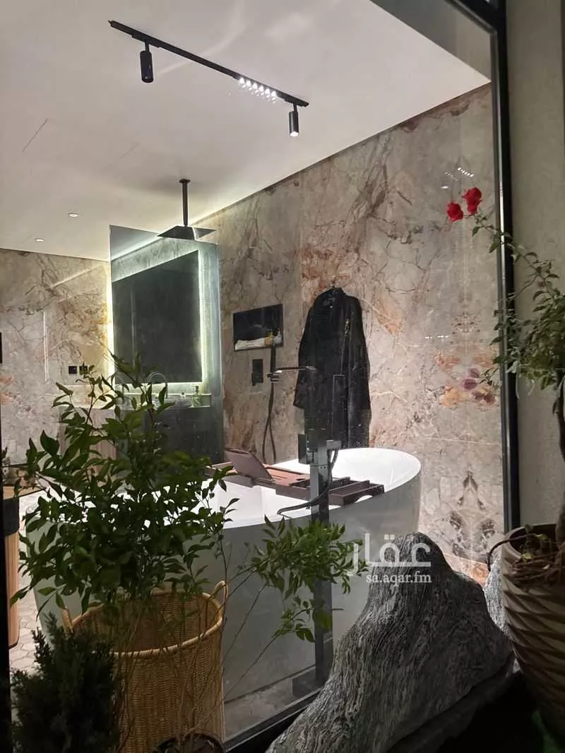 5 bedroom villa in Al Mathar Ash Shamali, Riyadh 13