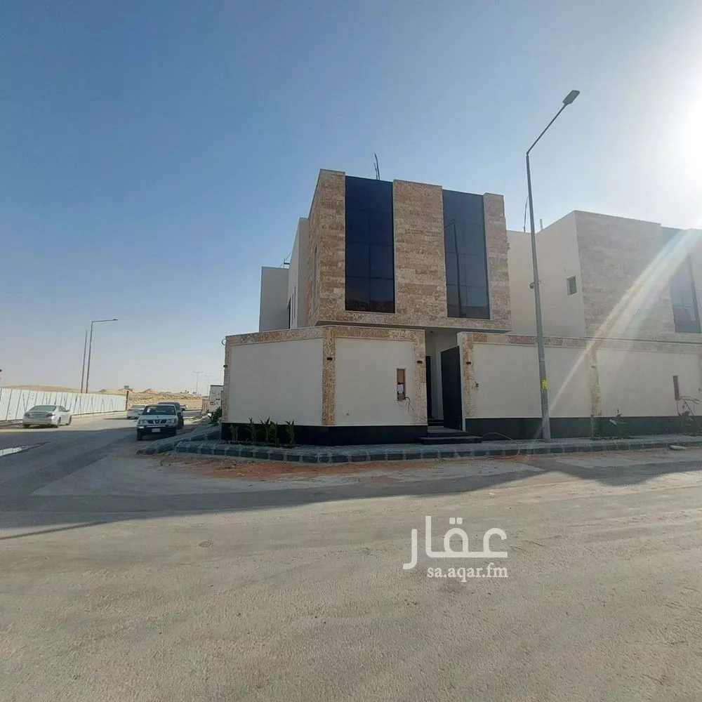 فيلا 5 غرف في النرجس 1