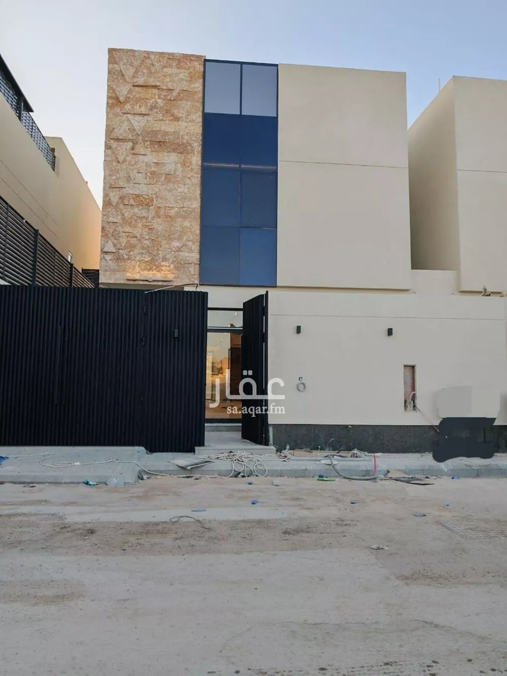 فيلا 7 غرف في النرجس 1