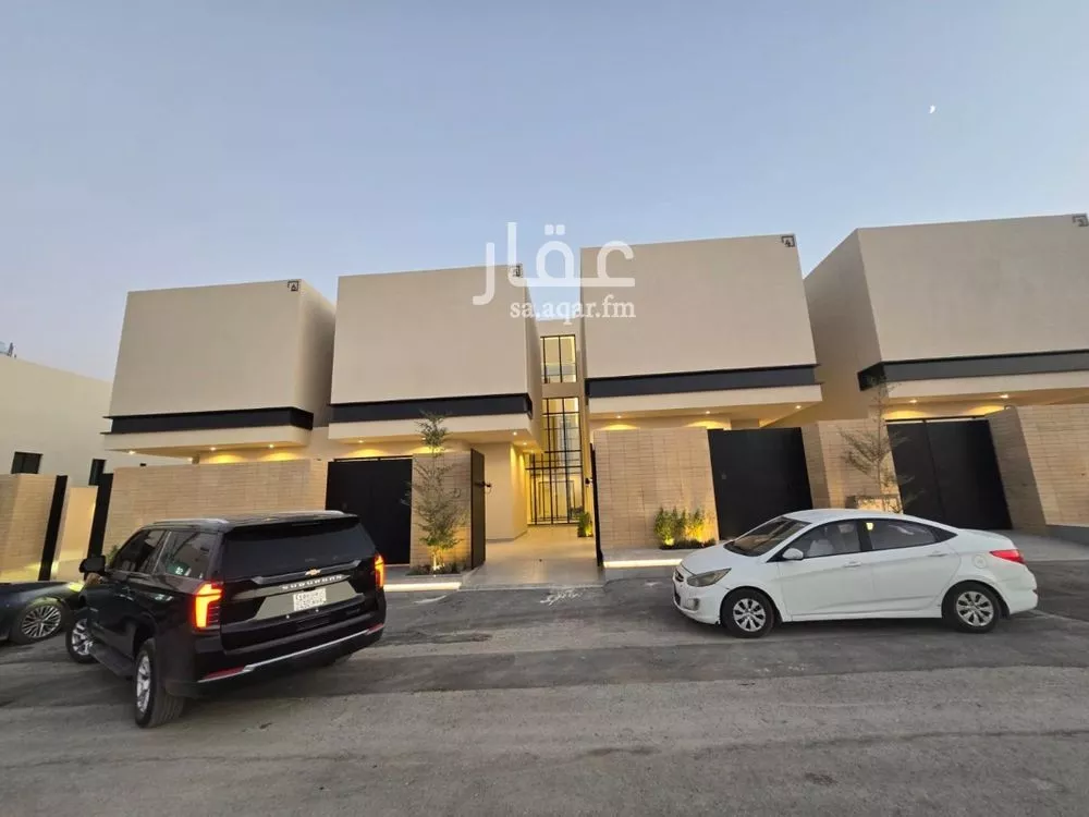 5 bedroom villa in Al Narjis 1