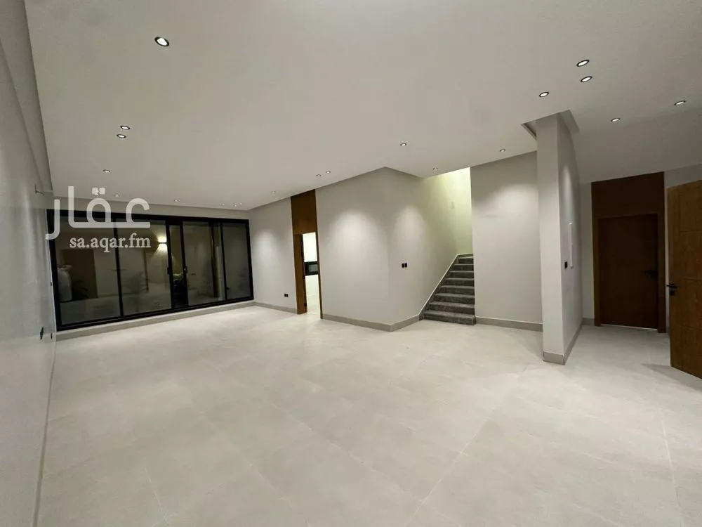 فيلا 4 غرف في النرجس 3