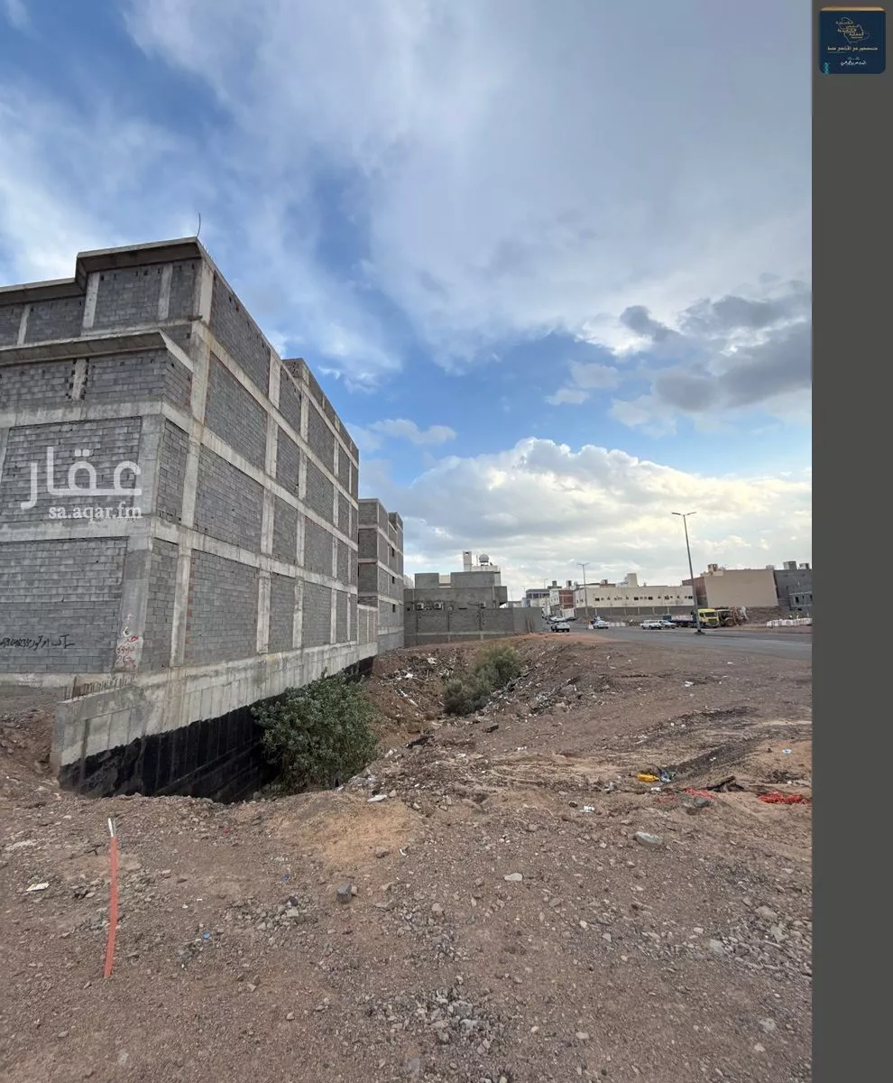30 bedroom building in Nubala, Madinah 5