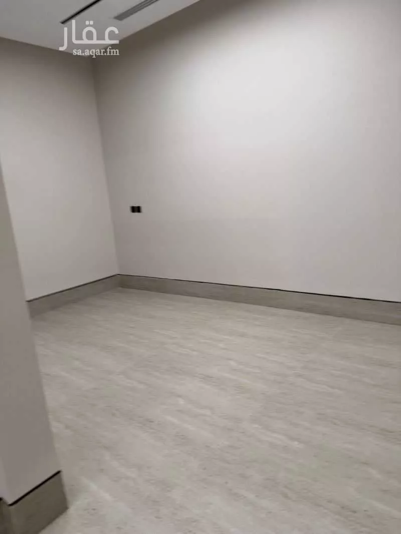 5 bedroom villa in Al Narjis 4