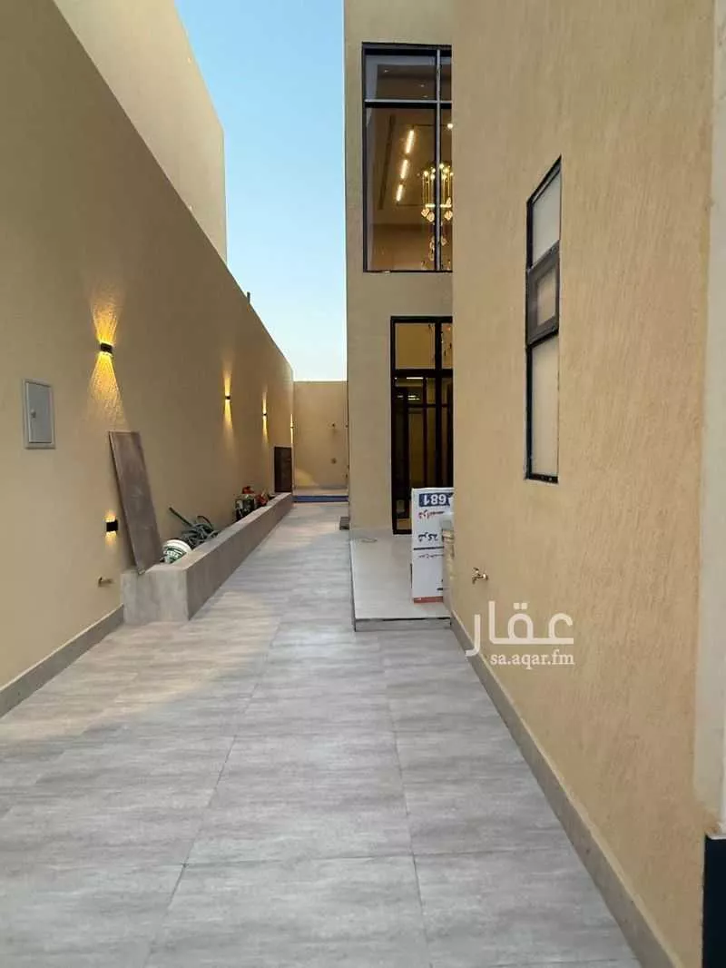 5 bedroom villa in Al Narjis 1