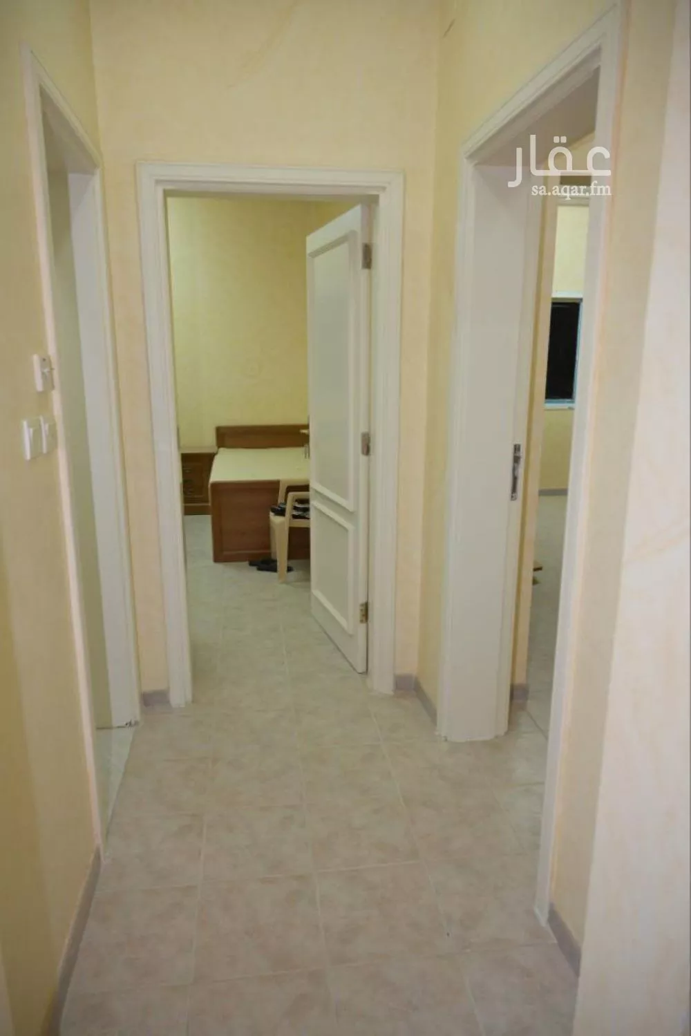 شقة 3 غرف في العزيزية 5