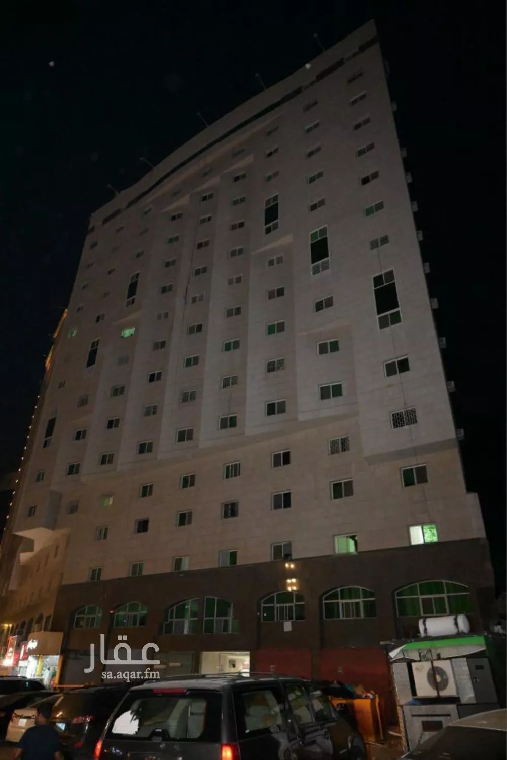 شقة 3 غرف في العزيزية 1