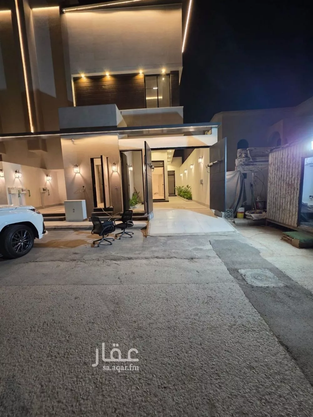 3 bedroom floor in Al Munsiyah 1