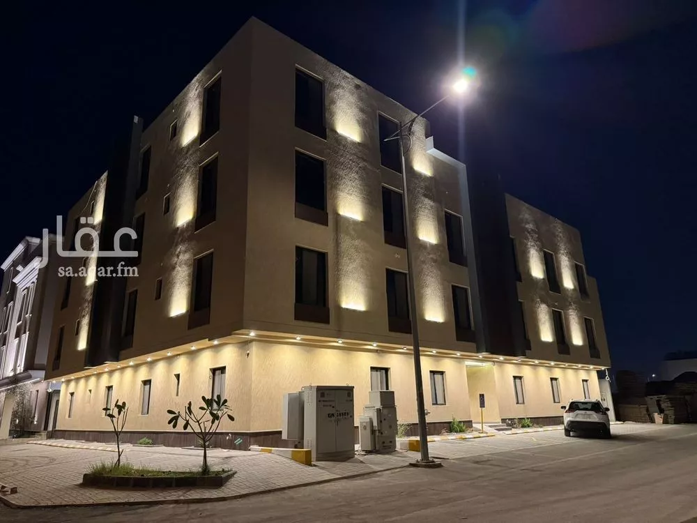 شقة 4 غرف في العارض 1