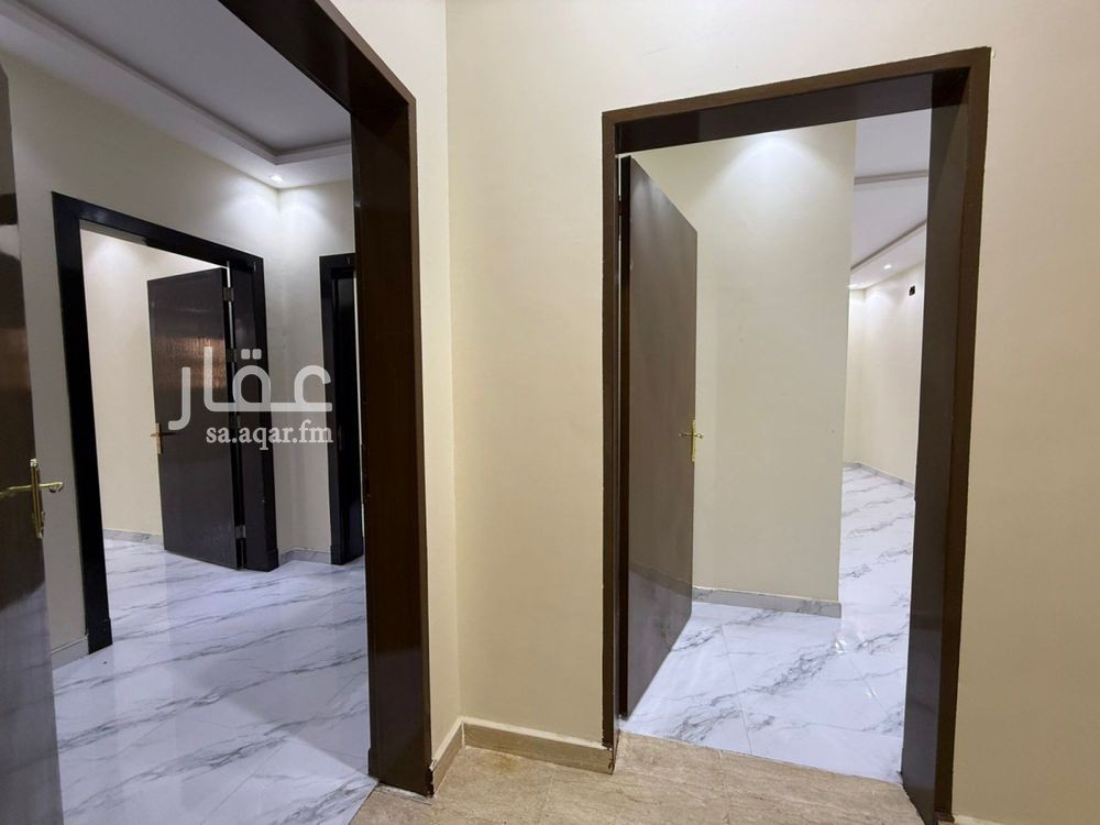 14 bedroom villa in Riyadh 9