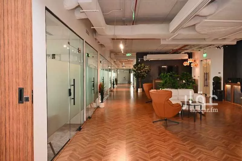 50 sqm office in Al Olaya 4