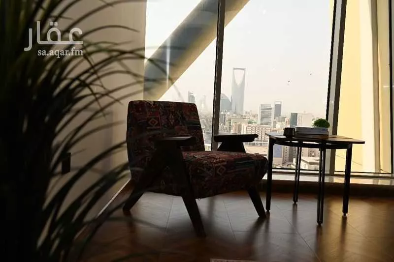 مكتب 50 م² في العليا 4