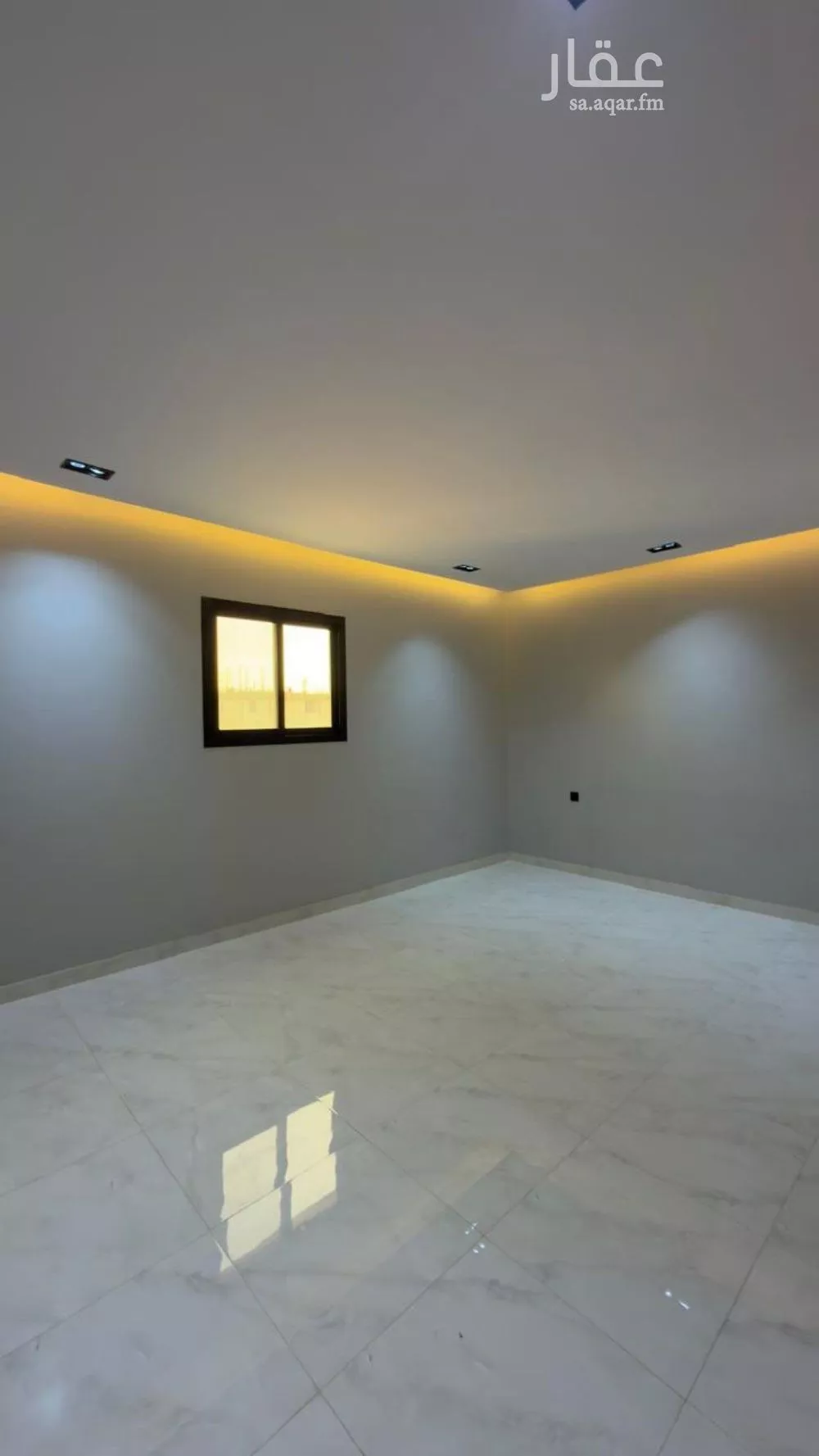 2 bedroom floor in Al Rimal 5