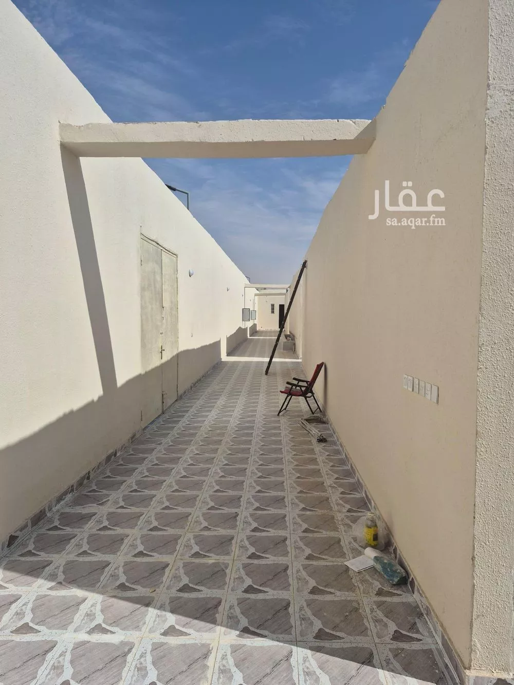 عمارة 2700 م² في الرمال 3