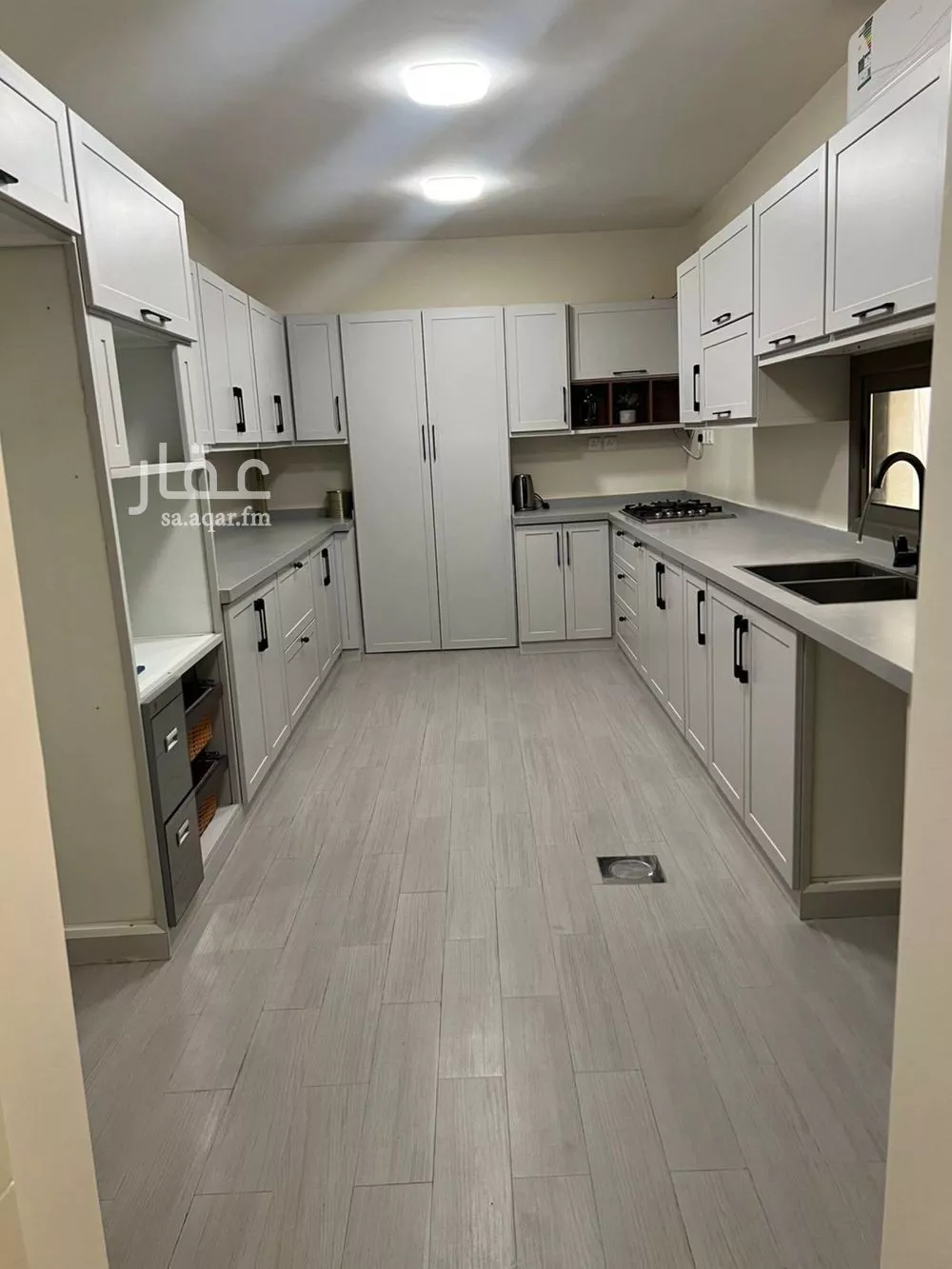 فيلا 9 غرف في الرمال 4