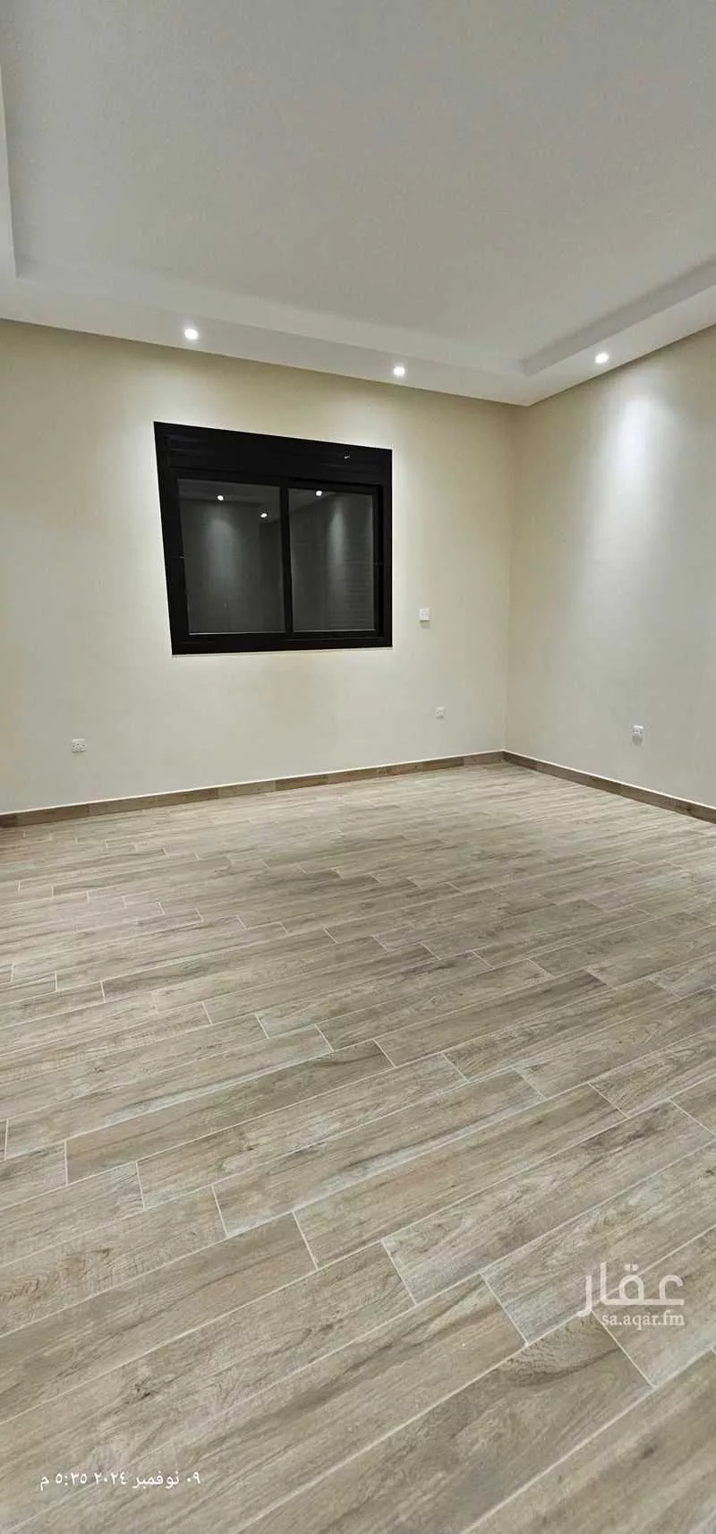 فيلا 5 غرف في النعيم 4