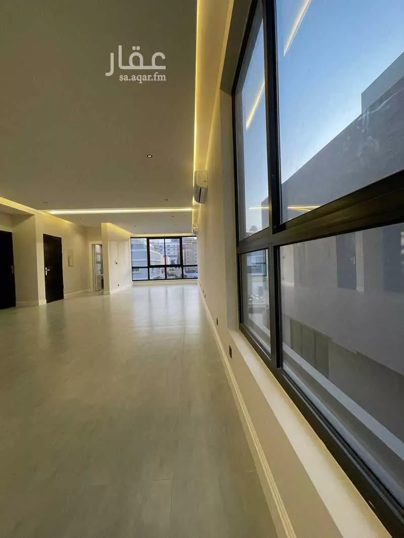 دور 5 غرف في المربع 4