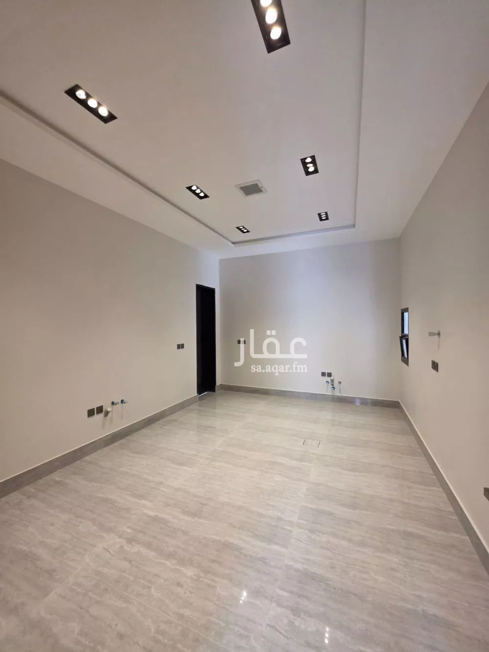 فيلا 5 غرف في الرمال 5