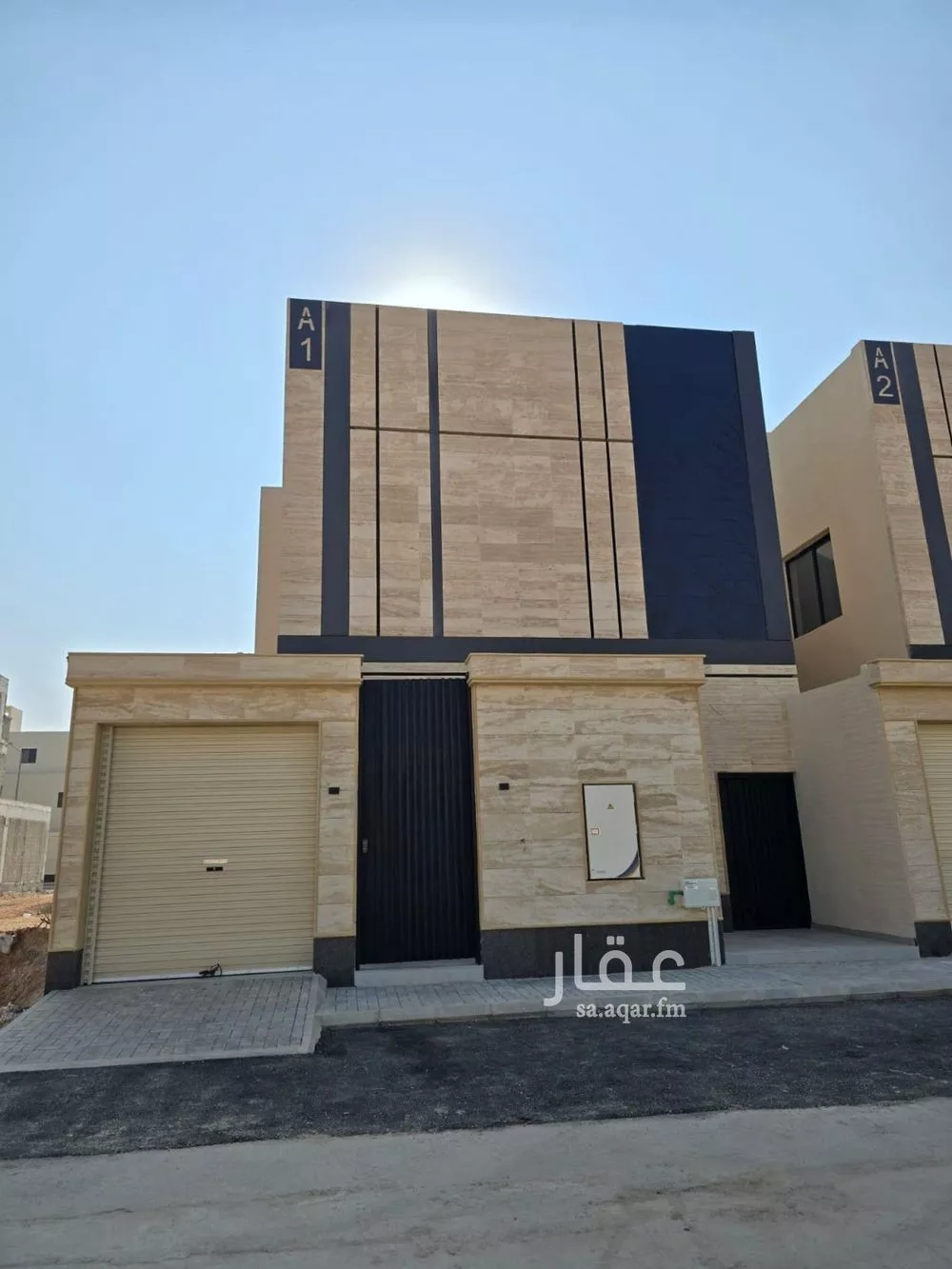 4 bedroom floor in Al Janadriyah 1