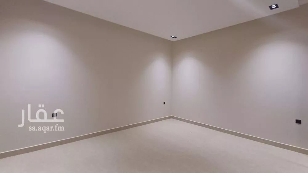 6 bedroom villa in Qurtubah, Riyadh 9