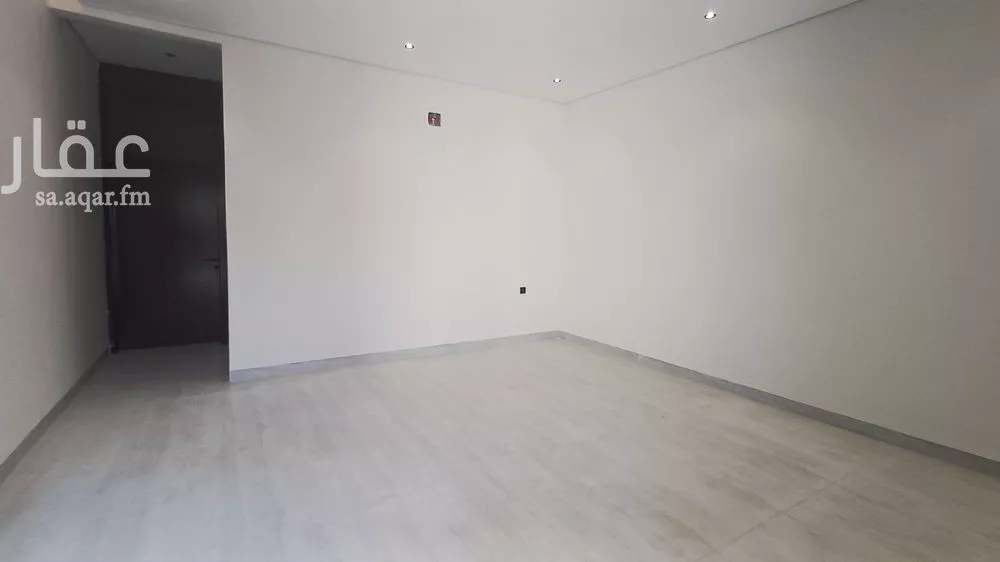 4 bedroom villa in Al Janadriyah, Riyadh 9
