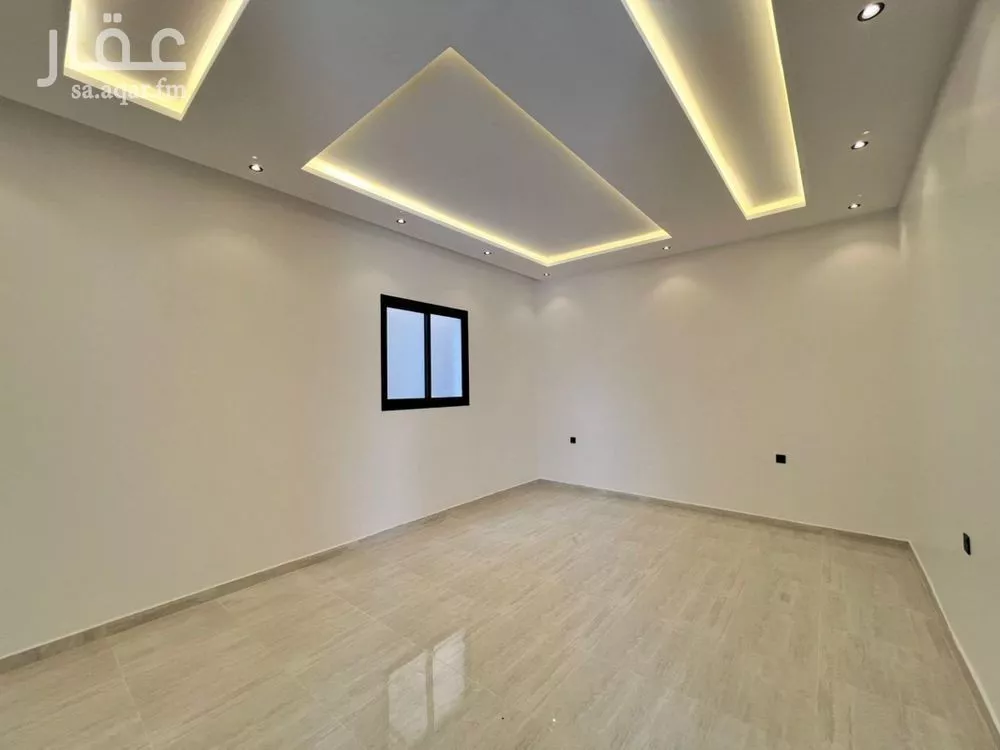 فيلا 5 غرف في الرمال 4