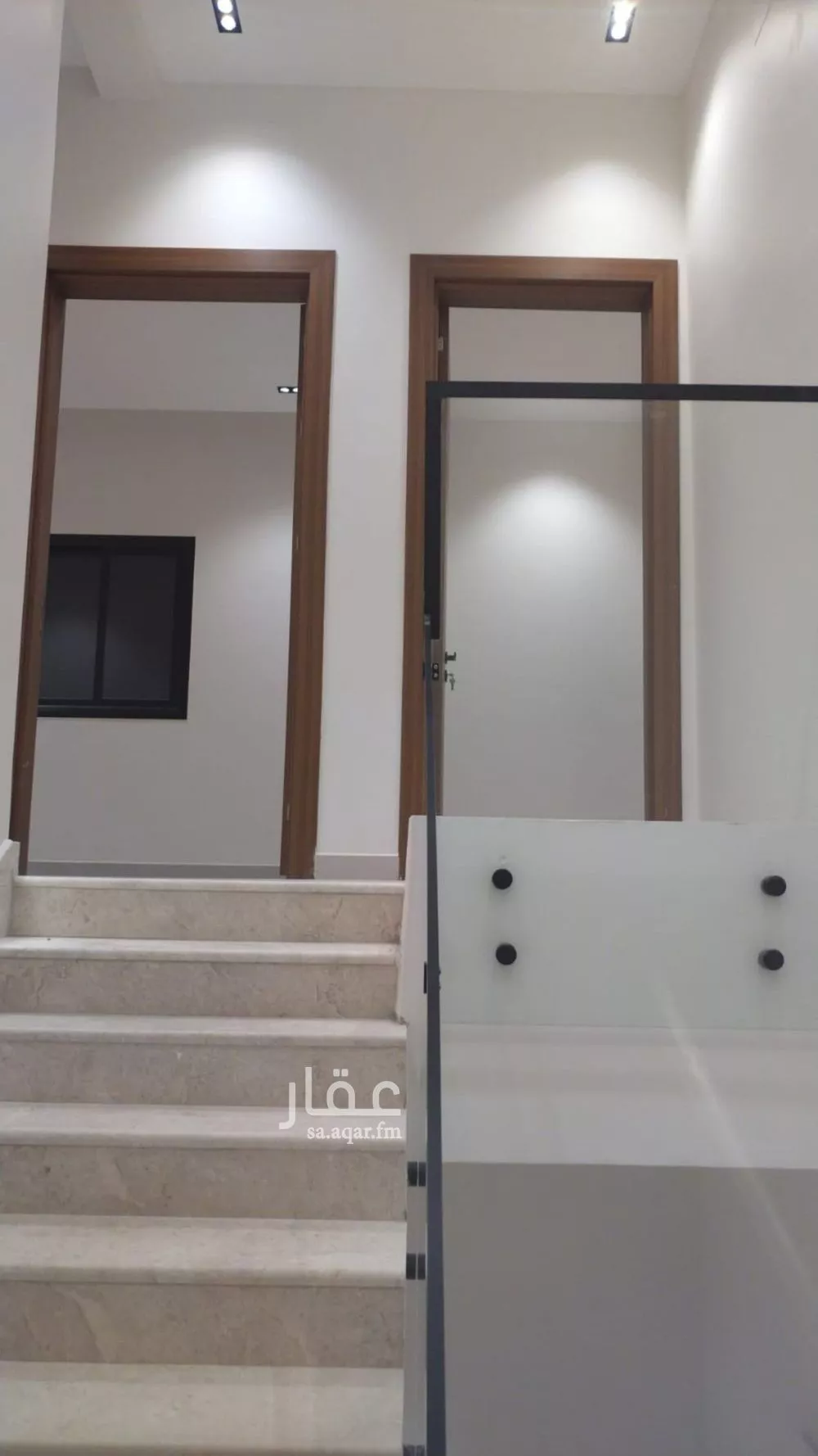 3 bedroom floor in Al Munsiyah 2