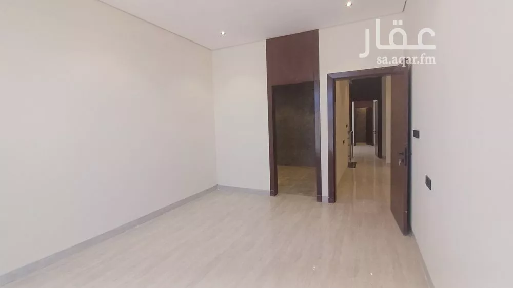 4 bedroom villa in Al Janadriyah, Riyadh 7