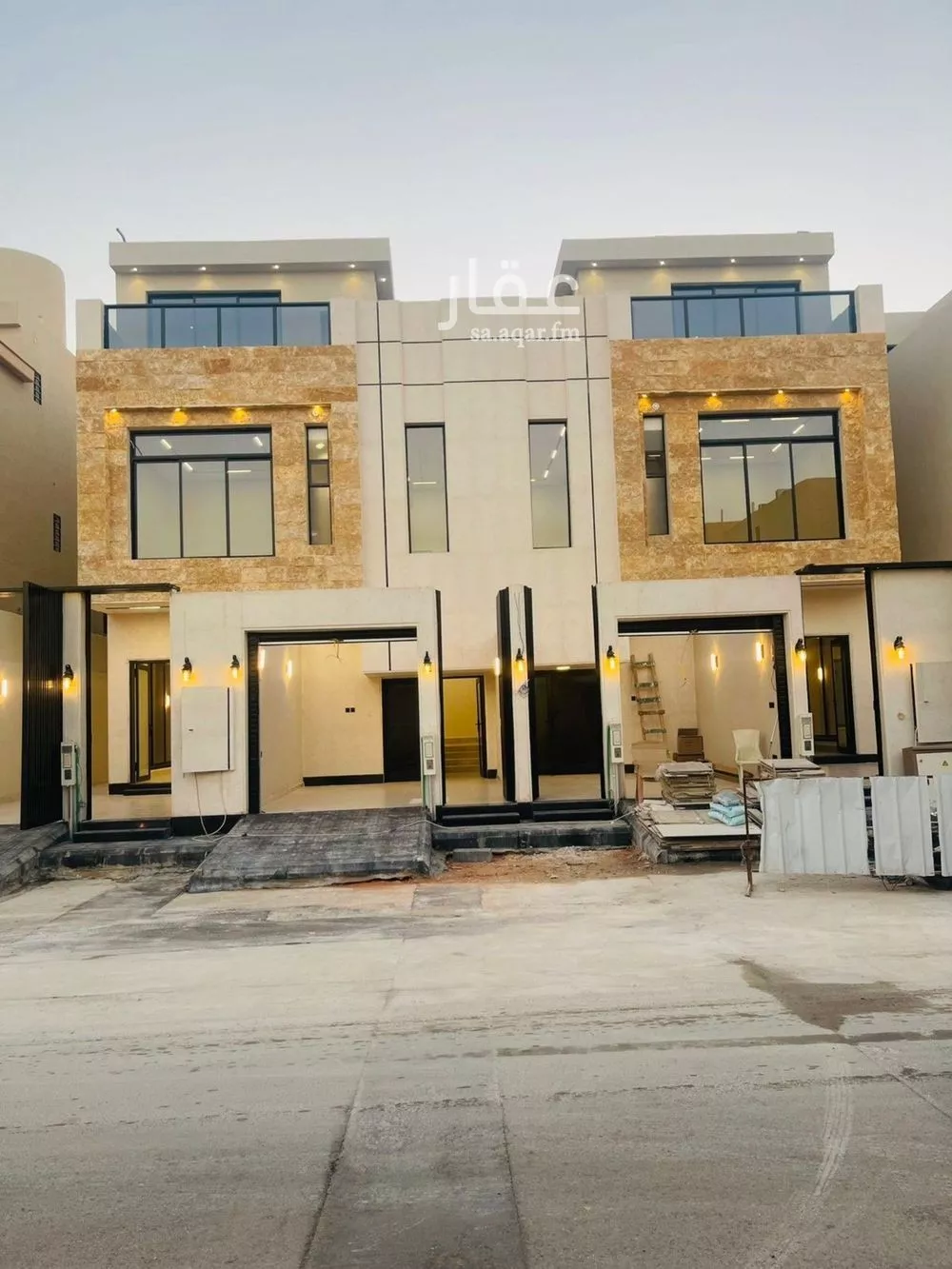 4 bedroom floor in Al Nahda 5