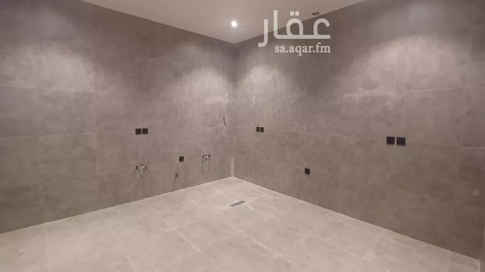 4 bedroom villa in Al Janadriyah, Riyadh 15