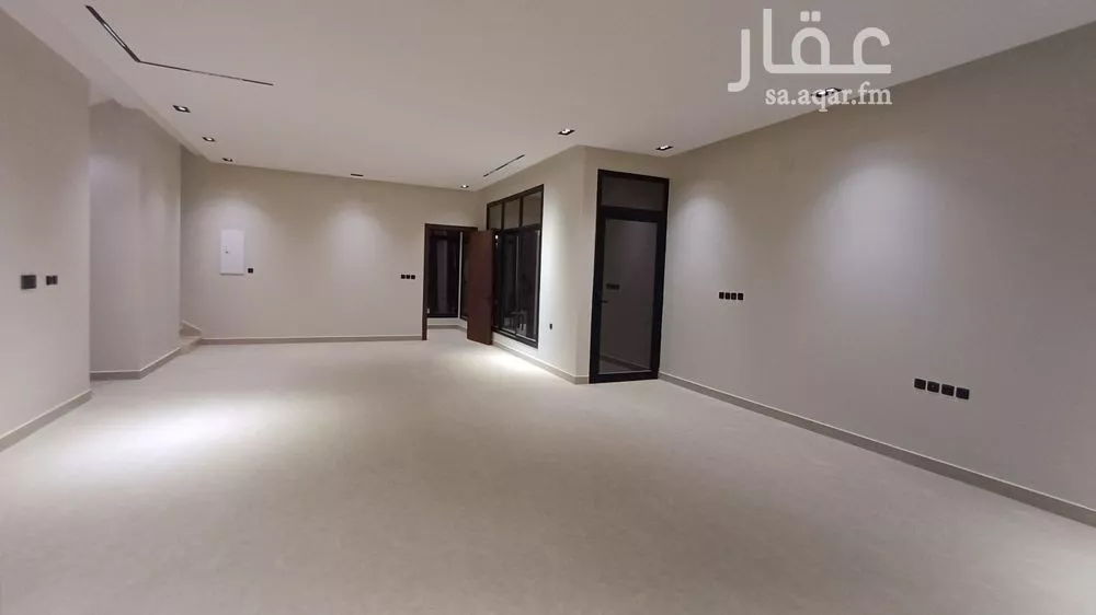 6 bedroom villa in Qurtubah, Riyadh 23