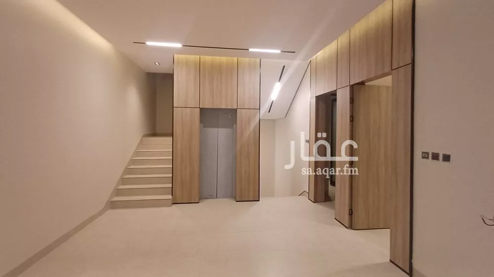 فيلا 5 غرف في الرمال 2