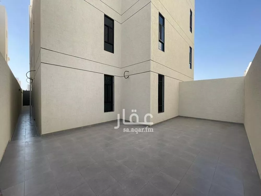 5 bedroom apartment in Shawran, Madinah 8