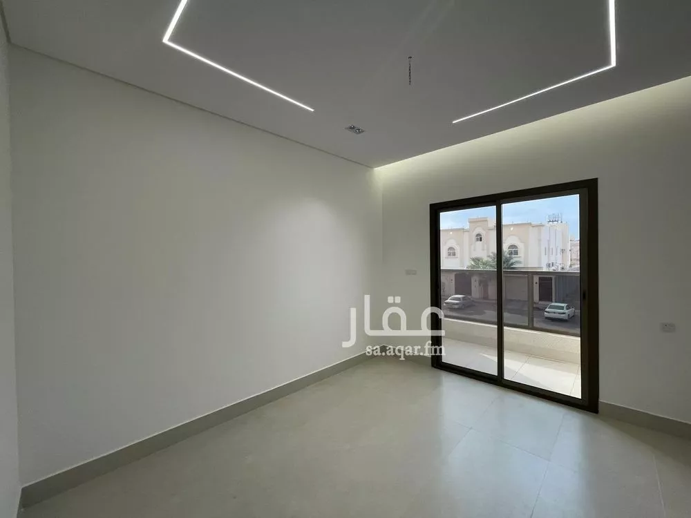 5 bedroom apartment in Shawran, Madinah 6